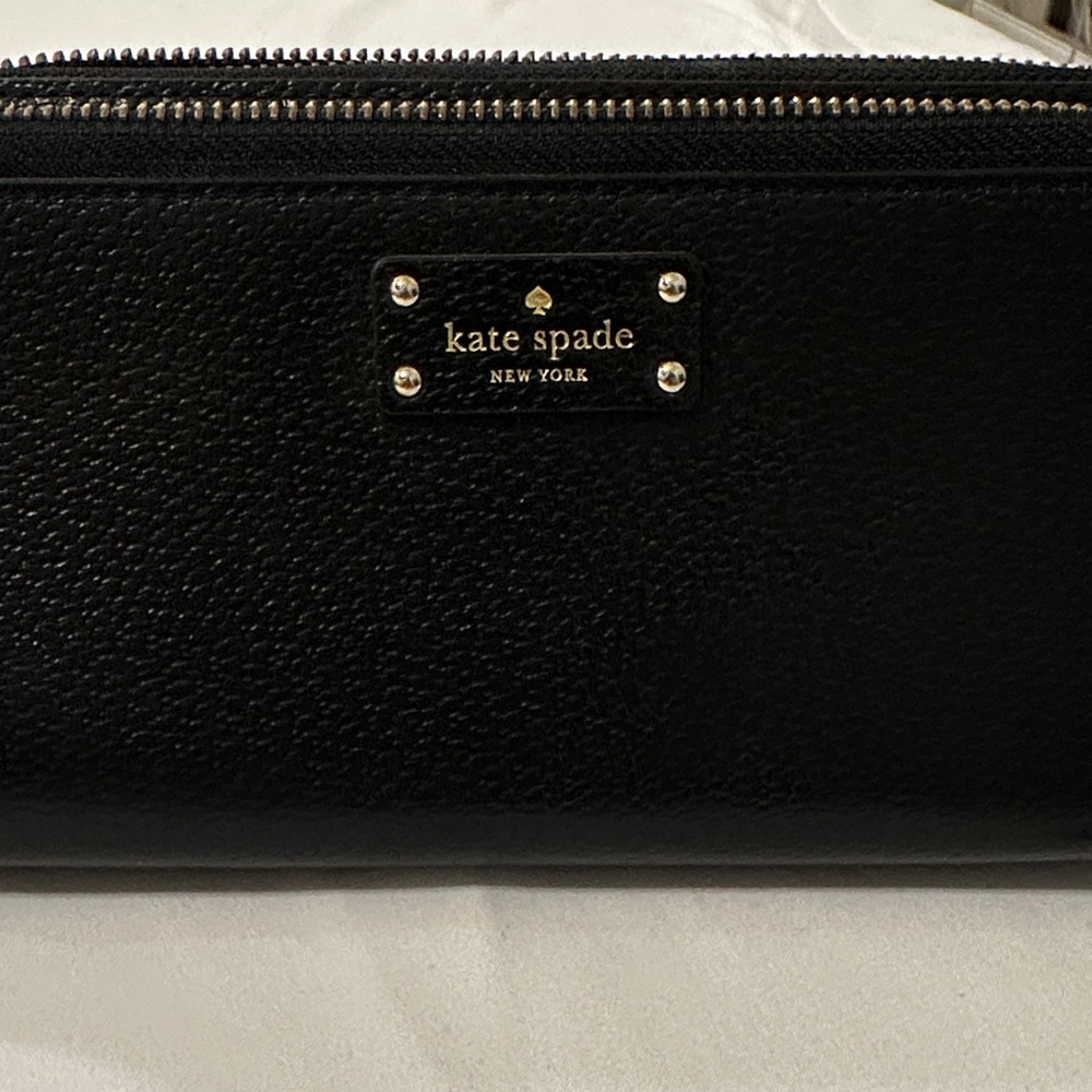 kate spade black leather zip-around wallet with wrist strap - Picture 2 of 7